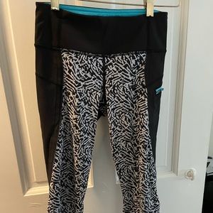Lululemon crop leggings size 2